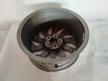 Laden Sie das Bild in den Galerie-Viewer, 1x Alufelge 16 Zoll 7.0" 5x100 46ET Matt Grau 6V0601025 Skoda Fabia I Rim Wheel FEL9200930253km
