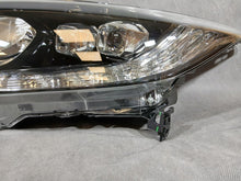 Laden Sie das Bild in den Galerie-Viewer, Frontscheinwerfer Honda Hrv Hr-V 100-18205 LED FALSE Scheinwerfer Headlight SCH3082699686mr