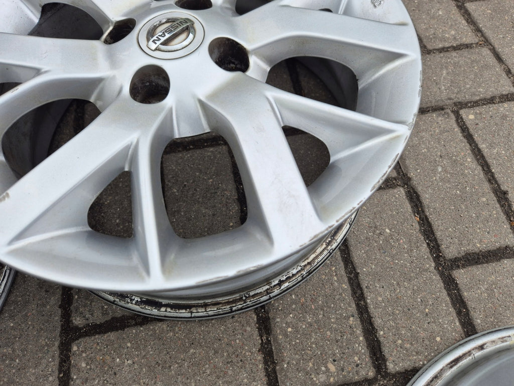 4x Alufelge 15 Zoll 5.5" 4x100 40ET Glanz Silber 87169090 Nissan Micra I FEL7060816306ou