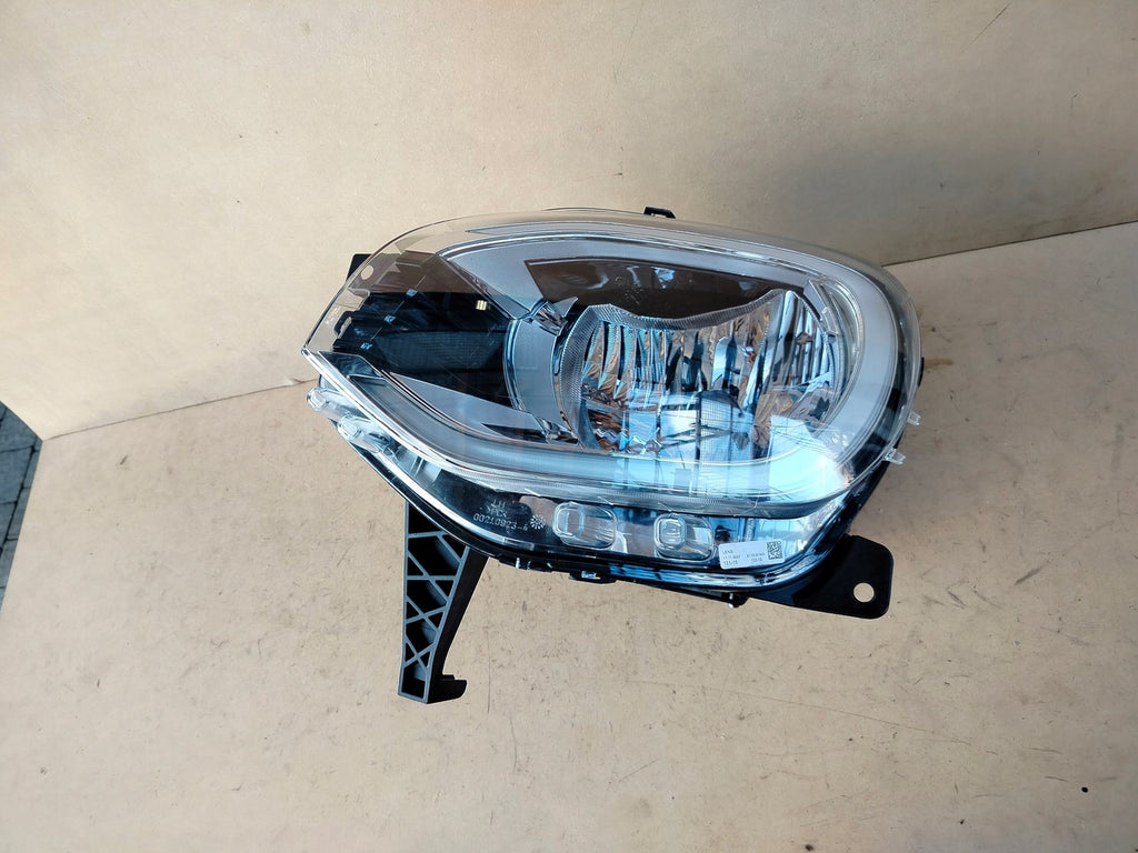 Frontscheinwerfer Renault Twingo III 260600145R LED Links Scheinwerfer Headlight