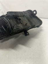 Laden Sie das Bild in den Galerie-Viewer, Frontscheinwerfer Audi A6 C6 Xenon Links Scheinwerfer Headlight