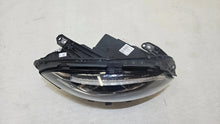 Load image into Gallery viewer, Frontscheinwerfer Mercedes-Benz A2469067001 LED Rechts Scheinwerfer Headlight