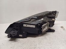 Laden Sie das Bild in den Galerie-Viewer, Frontscheinwerfer Skoda Superb III 3V1941016D Full LED Rechts Headlight