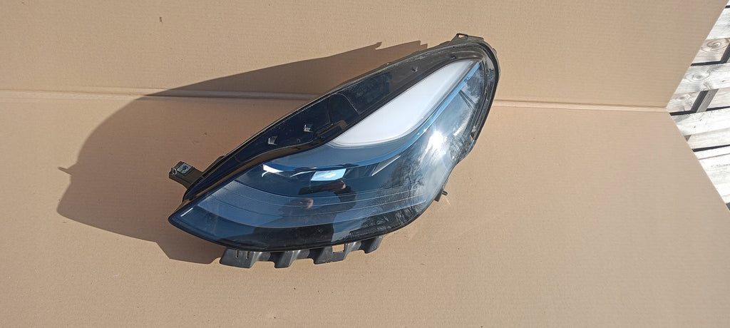 Frontscheinwerfer Tesla Y 1514952-00-D 151495200D LED Links Headlight