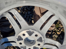 Load image into Gallery viewer, 4x Alufelge 17 Zoll 7.0" 5x112 44 5ET Glanz Silber Mercedes-Benz Gla Rim Wheel FEL1809007539tj