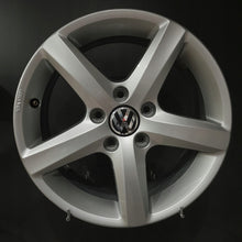 Laden Sie das Bild in den Galerie-Viewer, 4x Alufelge 16 Zoll 6.5" 5x112 42ET Glanz Silber 3AA071496 VW Passat Jetta FEL2760861311aa