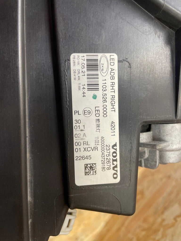 Frontscheinwerfer Volvo 23752678 Rechts Scheinwerfer Headlight SCH7486509073na