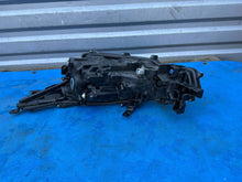 Laden Sie das Bild in den Galerie-Viewer, Frontscheinwerfer Toyota Corolla 8111002T31 Rechts Scheinwerfer Headlight SCH6320362274nv