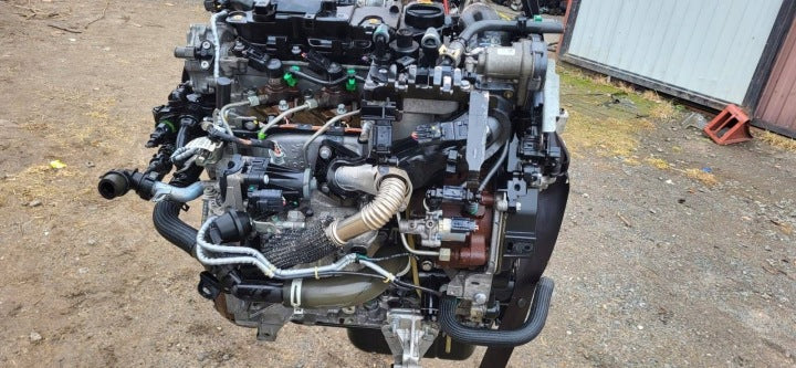 Motor Peugeot 3008 10JBER 1.6 EHDI 112PS 2013 Diesel Engine Komplett MOT5884009830ro
