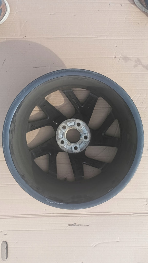 1x Alufelge 18 Zoll 8.0" 5x108 42ET Glanz Schwarz 31471311 Volvo Rim Wheel FEL3927133829dr