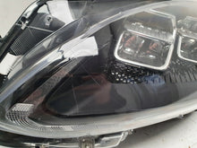 Laden Sie das Bild in den Galerie-Viewer, Frontscheinwerfer Ford Kuga III LV4B-13E015-GC Links Scheinwerfer Headlight