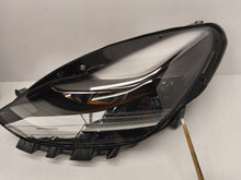 Laden Sie das Bild in den Galerie-Viewer, Frontscheinwerfer Tesla Model 3 1514953-00-D Full LED Rechts oder Links