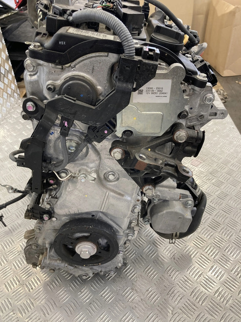 Motor Toyota Yaris M15AFXE XM15A-P92G 1.5 30TKm 2020 Hybrid Engine Komplett