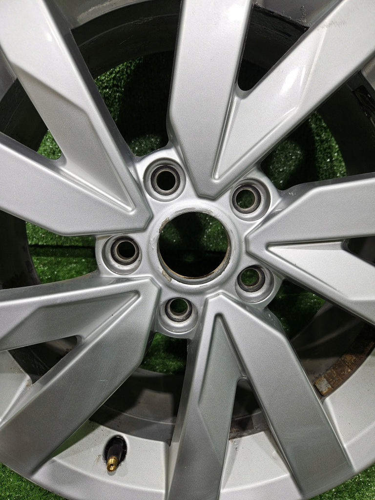 1x Alufelge 16 Zoll 6.5" 5x112 3G0601025A Audi B8 Passat Rim Wheel