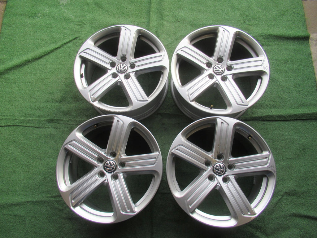 4x Alufelge 18 Zoll 7.5" 5x112 49ET Glanz Silber 5G0601025 VW Golf Vii Rim Wheel FEL7142618788zf