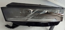 Laden Sie das Bild in den Galerie-Viewer, Frontscheinwerfer Skoda Octavia IV 5E4941015B Links Scheinwerfer Headlight SCH4523123017px