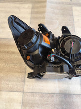 Laden Sie das Bild in den Galerie-Viewer, Frontscheinwerfer Mitsubishi Asx P9135L Links Scheinwerfer Headlight