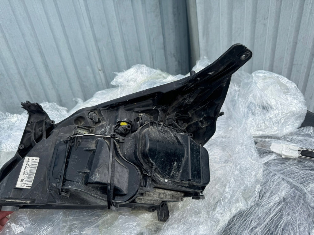 Frontscheinwerfer Opel Vectra C 13170934 13170933 Xenon Ein Satz Headlight SCH1672979849aw