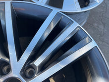 Load image into Gallery viewer, 1x Alufelge 19 Zoll 8.0&quot; 5x112 44ET 3V0601025AF Skoda Superb Rim Wheel