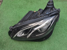 Laden Sie das Bild in den Galerie-Viewer, Frontscheinwerfer Mercedes-Benz W213 A2139068903KZ Links Scheinwerfer Headlight SCH5083443951yw