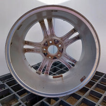 Laden Sie das Bild in den Galerie-Viewer, 1x Alufelge 18 Zoll Mercedes-Benz W212 Rim Wheel FEL4251758112wj