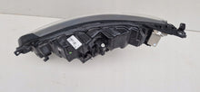 Laden Sie das Bild in den Galerie-Viewer, Frontscheinwerfer Renault Megane IV 260106798R LED Rechts Scheinwerfer Headlight SCH9618670586gk