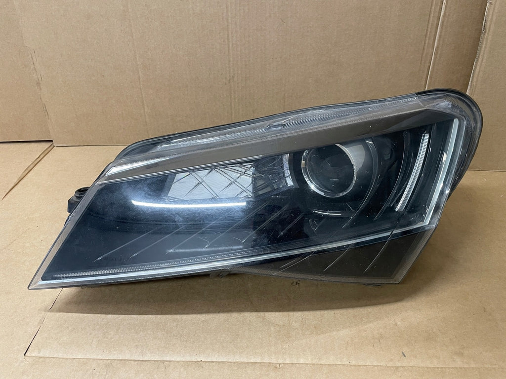Frontscheinwerfer Skoda Superb III 3V1941017A Xenon Links Scheinwerfer Headlight