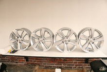 Load image into Gallery viewer, 1x Alufelge 17 Zoll 7.5" 5x115 45ET Glanz Silber OP101 Opel Insignia Astra J FEL3129698322be