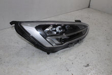 Laden Sie das Bild in den Galerie-Viewer, Frontscheinwerfer Ford Focus JX7B-13E014-AE Full LED Rechts Headlight SCH1751067957fo