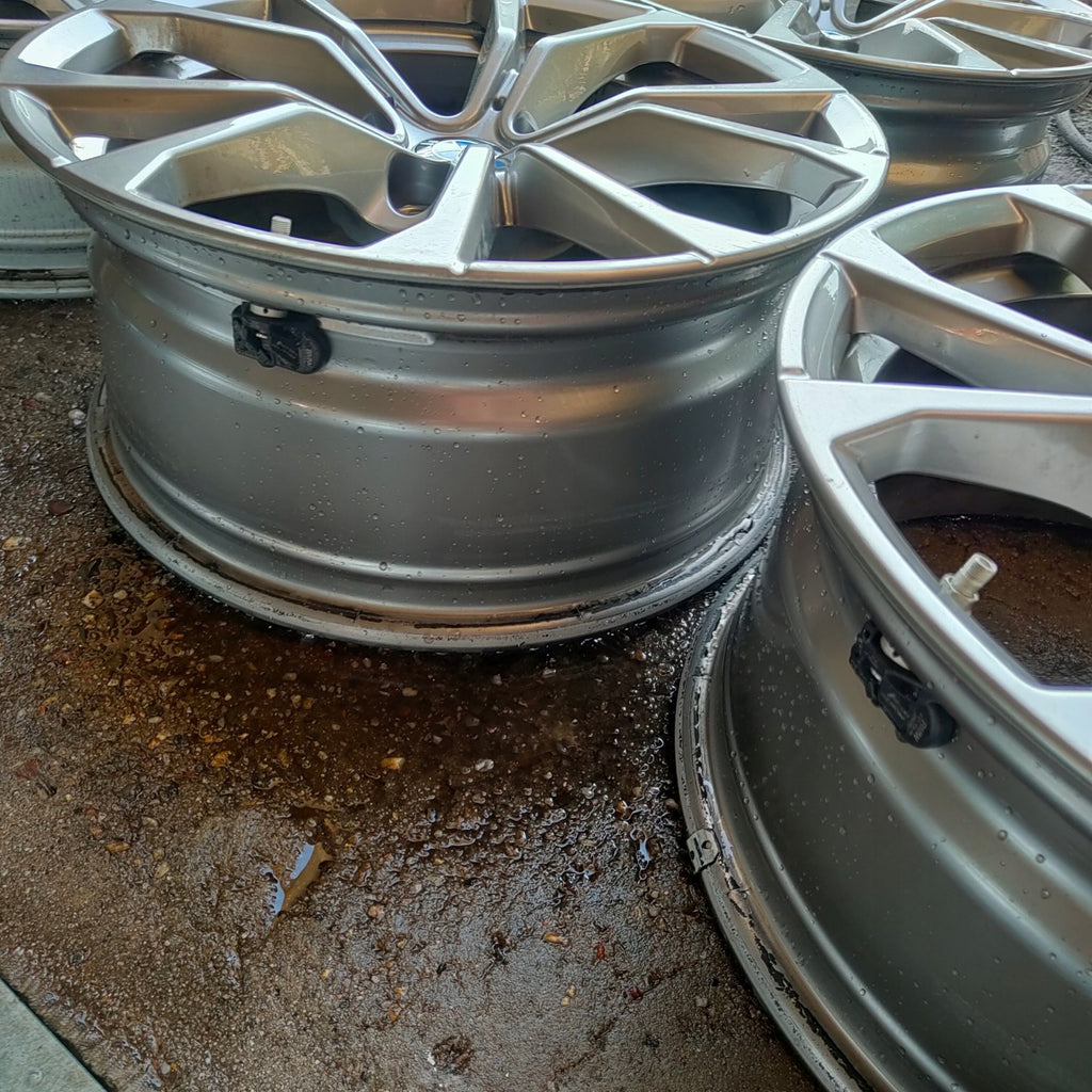 4x Alufelge 17 Zoll 7.5" 5x112 30ET Glanz Grau 6883518 BMW Rim Wheel FEL7470211147xp