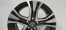 Laden Sie das Bild in den Galerie-Viewer, 1x Alufelge 17 Zoll 7.0&quot; 5x114.3 39ET PZ49M-X0670-Z Toyota Rim Wheel