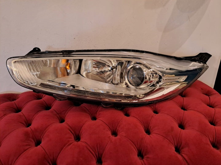 Frontscheinwerfer Ford Fiesta I Links Scheinwerfer Headlight SCH8716800766ud