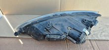 Load image into Gallery viewer, Frontscheinwerfer Seat Leon 5F1941006A Rechts Scheinwerfer Headlight SCH2329875579jd