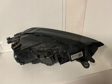 Load image into Gallery viewer, Frontscheinwerfer VW Golf Sportsvan 517941033B LED Links Scheinwerfer Headlight SCH9573496465bh