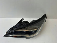 Load image into Gallery viewer, Frontscheinwerfer Opel Astra 39158005 Links Scheinwerfer Headlight SCH7490173970xq