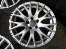 Laden Sie das Bild in den Galerie-Viewer, 1x Alufelge 17 Zoll 7.5" 5x112 45ET Glanz Silber 8H0601025H Audi A4 B7 Rim Wheel FEL7715825740lw