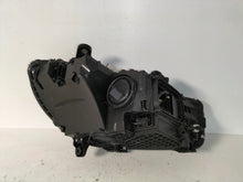 Laden Sie das Bild in den Galerie-Viewer, Frontscheinwerfer Mercedes-Benz W206 A2069067103 LED Links Headlight SCH5851397327ei