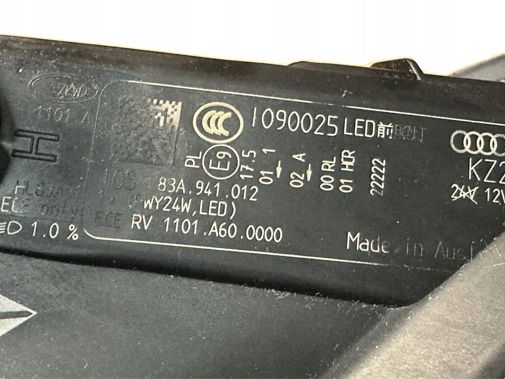 Frontscheinwerfer Audi Q3 83A941012 LED Rechts Scheinwerfer Headlight SCH2400411027oy