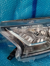 Load image into Gallery viewer, Frontscheinwerfer Ford Ranger JB3B-13D154-J Links Scheinwerfer Headlight