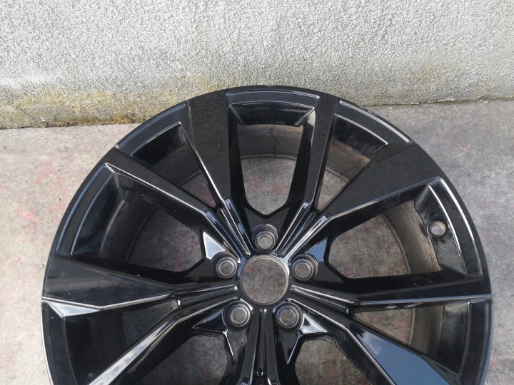 1x Alufelge 18 Zoll 7.0" 5x112 39ET 2G7601025F VW Taigo Rim Wheel FEL4412411014ap