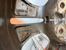 Laden Sie das Bild in den Galerie-Viewer, 1x Alufelge 16 Zoll 6.0" 5x114.3 51ET Glanz Silber 52910-1P650 Kia Ceed Mg FEL5402278392bq