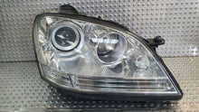 Load image into Gallery viewer, Frontscheinwerfer Mercedes-Benz W164 AWU16066 Rechts Scheinwerfer Headlight