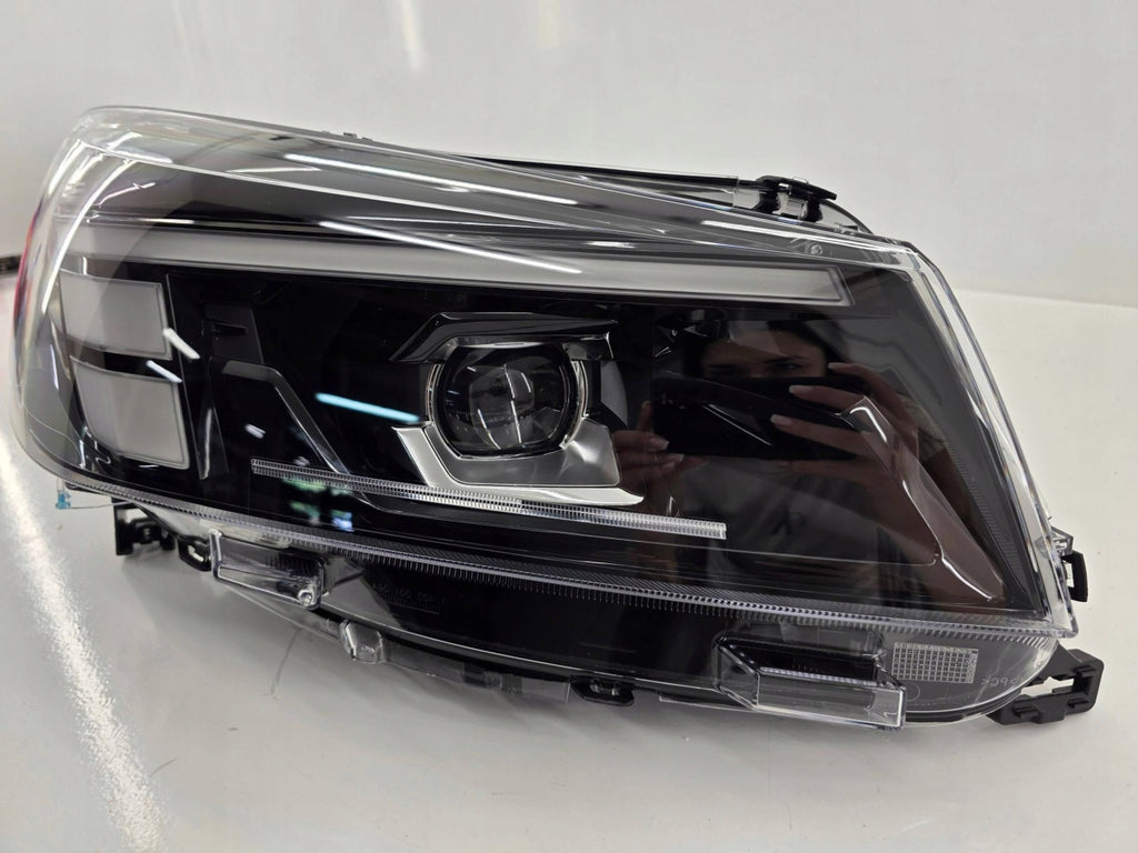 Frontscheinwerfer Opel Vivaro AJL2398 Rechts Scheinwerfer Headlight SCH6662569065re
