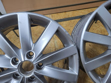 Laden Sie das Bild in den Galerie-Viewer, 4x Alufelge 17 Zoll 7.0" 5x112 5K0601025F VW Golf VI Touran Rim Wheel FEL2014141364da