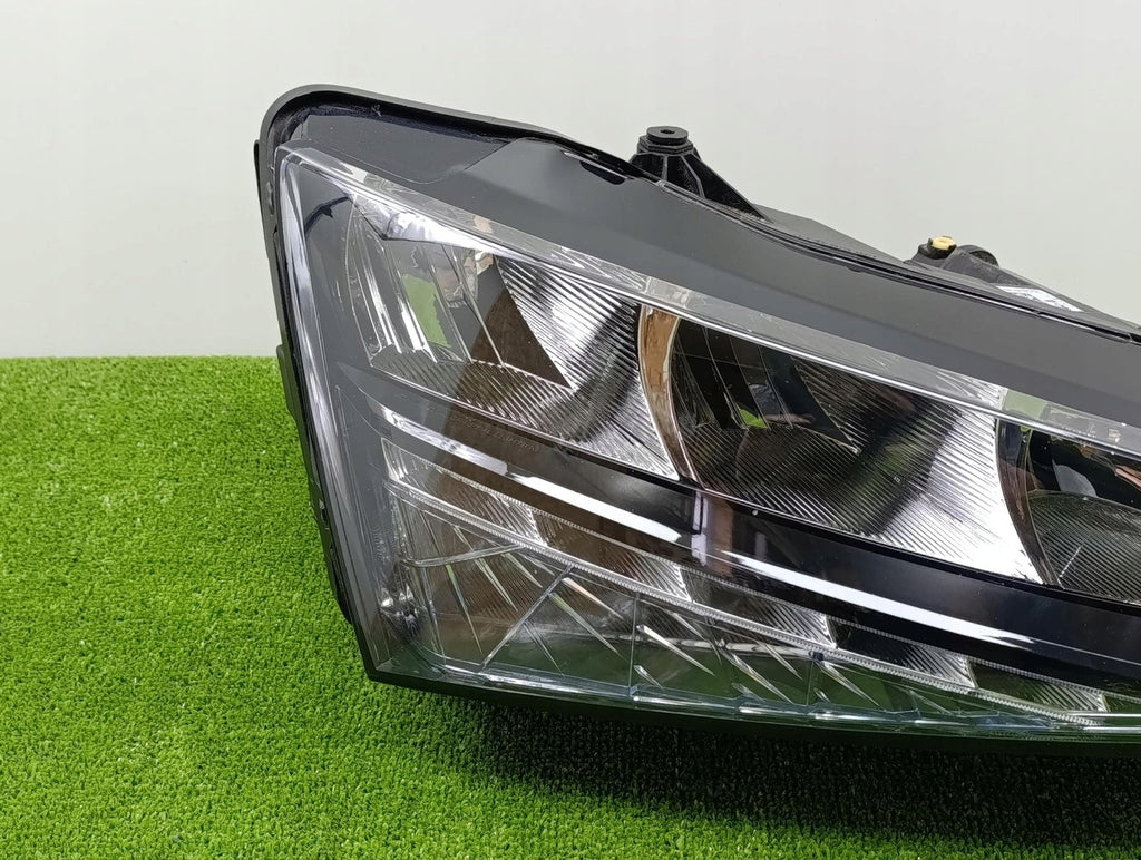 Frontscheinwerfer Skoda Scala 657941015 6657941016 Ein Satz Headlight SCH6782202619sc