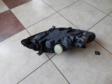 Laden Sie das Bild in den Galerie-Viewer, Frontscheinwerfer Mercedes-Benz W169 A1698200261 Rechts Scheinwerfer Headlight SCH8001508339ek