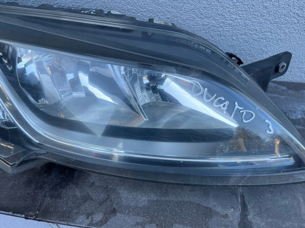 Frontscheinwerfer Fiat Ducato 1375097080 Rechts Scheinwerfer Headlight SCH6985653850we