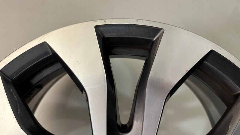 1x Alufelge 17 Zoll 7.0" 4x114.3 43ET Glanz Graphit 403007202 Mg Megane 1 Iv