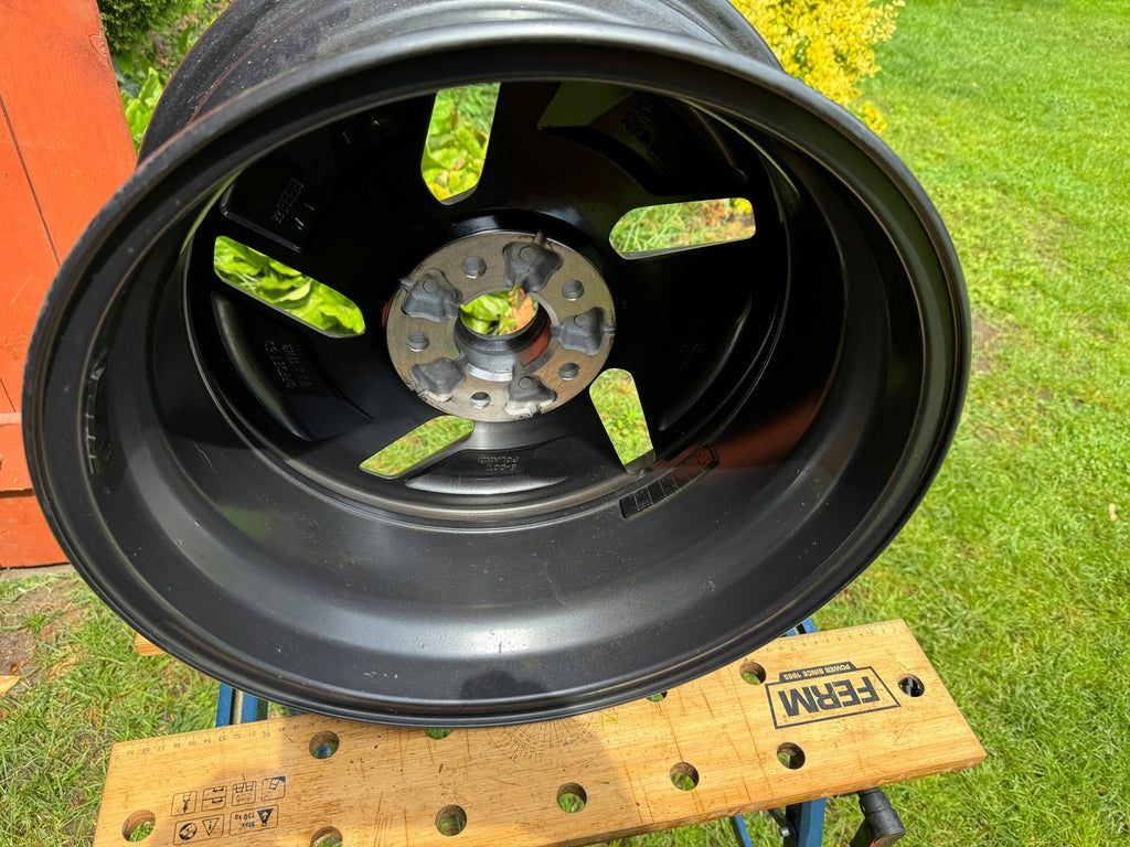 1x Alufelge 17 Zoll 7.0" 5x114.3 50ET Glanz Graphit 52910-DD100 Hyundai Kona Mg