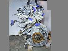 Laden Sie das Bild in den Galerie-Viewer, Motor Mazda I LF20 2.0 Benzin Engine Unkomplett MOT9228808463zb